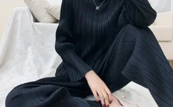 가성비 최고의 케이수 플리츠 쉬폰 시스루 셋업 2pcs 별점 5점 제품 가성비 최고의 케이수 플리츠 쉬폰 시스루 셋업 2pcs 별점 5점 제품